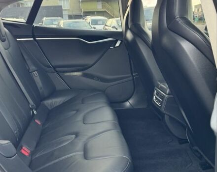 Белый Тесла Модель С, объемом двигателя 0 л и пробегом 189 тыс. км за 15700 $, фото 18 на Automoto.ua