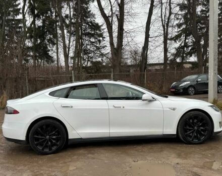 Белый Тесла Модель С, объемом двигателя 0 л и пробегом 393 тыс. км за 7999 $, фото 2 на Automoto.ua