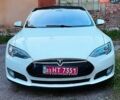 Білий Тесла Модель С, об'ємом двигуна 0 л та пробігом 370 тис. км за 9700 $, фото 1 на Automoto.ua