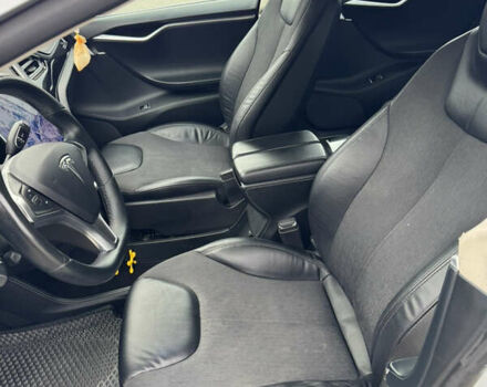 Белый Тесла Модель С, объемом двигателя 0 л и пробегом 257 тыс. км за 14550 $, фото 17 на Automoto.ua