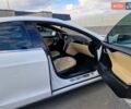 Белый Тесла Модель С, объемом двигателя 0 л и пробегом 201 тыс. км за 11500 $, фото 3 на Automoto.ua
