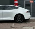 Белый Тесла Модель С, объемом двигателя 0 л и пробегом 239 тыс. км за 15999 $, фото 6 на Automoto.ua