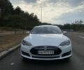 Белый Тесла Модель С, объемом двигателя 0 л и пробегом 180 тыс. км за 15400 $, фото 1 на Automoto.ua