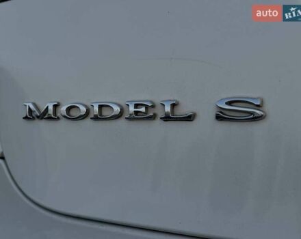 Білий Тесла Модель С, об'ємом двигуна 0 л та пробігом 470 тис. км за 13700 $, фото 22 на Automoto.ua