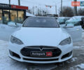 Белый Тесла Модель С, объемом двигателя 0 л и пробегом 130 тыс. км за 17990 $, фото 9 на Automoto.ua