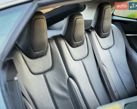 Білий Тесла Модель С, об'ємом двигуна 0 л та пробігом 189 тис. км за 12900 $, фото 36 на Automoto.ua