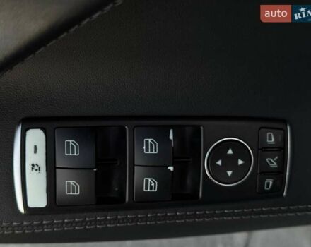 Білий Тесла Модель С, об'ємом двигуна 0 л та пробігом 470 тис. км за 13700 $, фото 30 на Automoto.ua