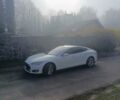 Белый Тесла Модель С, объемом двигателя 0 л и пробегом 200 тыс. км за 14900 $, фото 1 на Automoto.ua