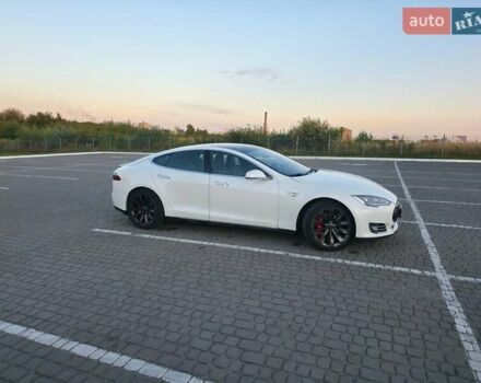 Білий Тесла Модель С, об'ємом двигуна 0 л та пробігом 130 тис. км за 14799 $, фото 1 на Automoto.ua