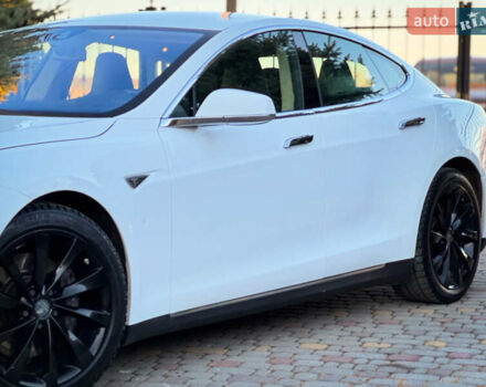 Білий Тесла Модель С, об'ємом двигуна 0 л та пробігом 189 тис. км за 12900 $, фото 6 на Automoto.ua