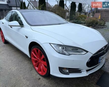 Белый Тесла Модель С, объемом двигателя 0 л и пробегом 220 тыс. км за 17300 $, фото 7 на Automoto.ua