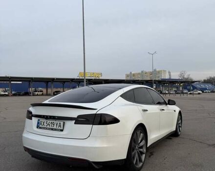 Білий Тесла Модель С, об'ємом двигуна 0 л та пробігом 144 тис. км за 16500 $, фото 2 на Automoto.ua