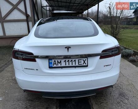 Белый Тесла Модель С, объемом двигателя 0 л и пробегом 220 тыс. км за 17300 $, фото 1 на Automoto.ua