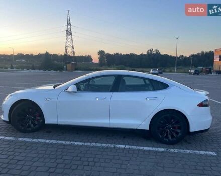 Білий Тесла Модель С, об'ємом двигуна 0 л та пробігом 130 тис. км за 14799 $, фото 33 на Automoto.ua