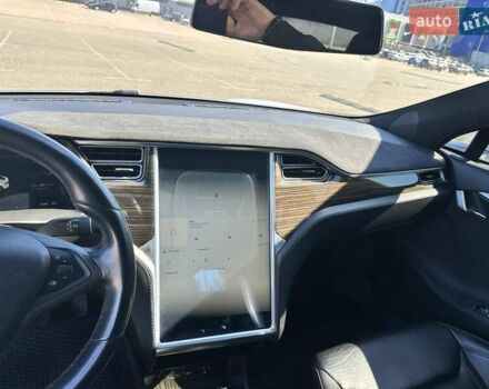 Белый Тесла Модель С, объемом двигателя 0 л и пробегом 132 тыс. км за 13500 $, фото 14 на Automoto.ua