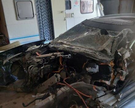 Белый Тесла Модель С, объемом двигателя 0 л и пробегом 170 тыс. км за 1900 $, фото 4 на Automoto.ua