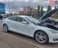 Белый Тесла Модель С, объемом двигателя 0 л и пробегом 120 тыс. км за 16100 $, фото 5 на Automoto.ua