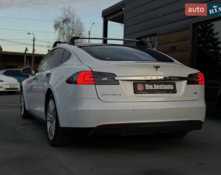 Білий Тесла Модель С, об'ємом двигуна 0 л та пробігом 470 тис. км за 13700 $, фото 17 на Automoto.ua