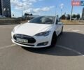 Білий Тесла Модель С, об'ємом двигуна 0 л та пробігом 140 тис. км за 13500 $, фото 1 на Automoto.ua