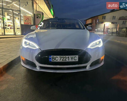 Білий Тесла Модель С, об'ємом двигуна 0 л та пробігом 250 тис. км за 13500 $, фото 12 на Automoto.ua