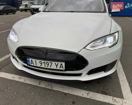 Білий Тесла Модель С, об'ємом двигуна 0 л та пробігом 172 тис. км за 14900 $, фото 8 на Automoto.ua