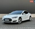 Білий Тесла Модель С, об'ємом двигуна 0 л та пробігом 230 тис. км за 13799 $, фото 1 на Automoto.ua