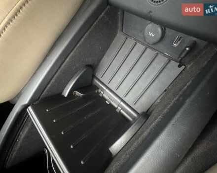 Білий Тесла Модель С, об'ємом двигуна 0 л та пробігом 172 тис. км за 14900 $, фото 16 на Automoto.ua