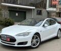 Белый Тесла Модель С, объемом двигателя 0 л и пробегом 130 тыс. км за 13340 $, фото 1 на Automoto.ua