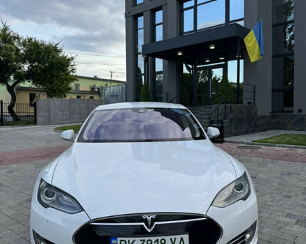 Белый Тесла Модель С, объемом двигателя 0 л и пробегом 108 тыс. км за 16500 $, фото 25 на Automoto.ua