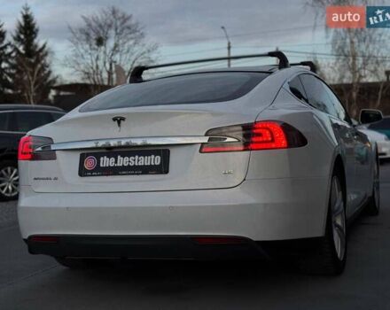 Білий Тесла Модель С, об'ємом двигуна 0 л та пробігом 470 тис. км за 13700 $, фото 18 на Automoto.ua