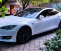 Білий Тесла Модель С, об'ємом двигуна 0 л та пробігом 262 тис. км за 16000 $, фото 1 на Automoto.ua