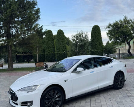 Белый Тесла Модель С, объемом двигателя 0 л и пробегом 108 тыс. км за 16500 $, фото 26 на Automoto.ua