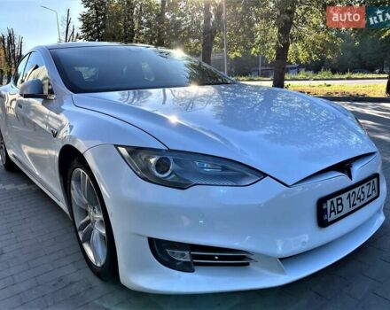 Белый Тесла Модель С, объемом двигателя 0 л и пробегом 126 тыс. км за 19700 $, фото 15 на Automoto.ua