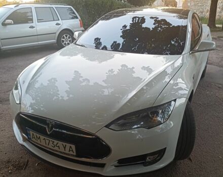 Білий Тесла Модель С, об'ємом двигуна 0 л та пробігом 170 тис. км за 16950 $, фото 7 на Automoto.ua