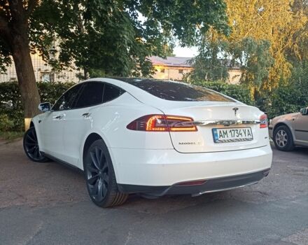 Білий Тесла Модель С, об'ємом двигуна 0 л та пробігом 170 тис. км за 16950 $, фото 4 на Automoto.ua