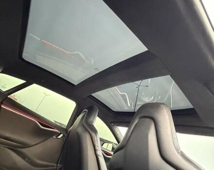 Білий Тесла Модель С, об'ємом двигуна 0 л та пробігом 144 тис. км за 16500 $, фото 25 на Automoto.ua