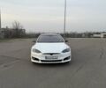 Білий Тесла Модель С, об'ємом двигуна 0 л та пробігом 144 тис. км за 16500 $, фото 1 на Automoto.ua