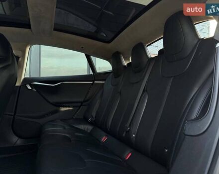 Білий Тесла Модель С, об'ємом двигуна 0 л та пробігом 470 тис. км за 13700 $, фото 43 на Automoto.ua