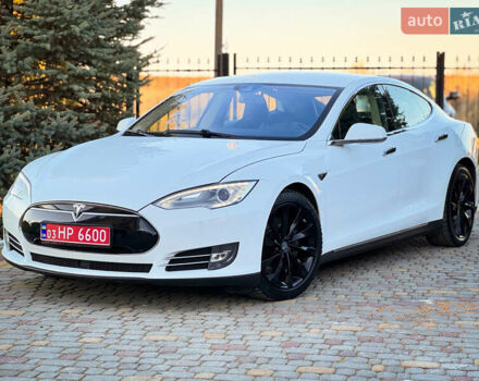 Білий Тесла Модель С, об'ємом двигуна 0 л та пробігом 189 тис. км за 12900 $, фото 4 на Automoto.ua