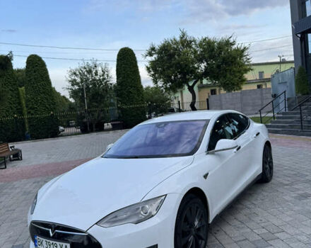 Белый Тесла Модель С, объемом двигателя 0 л и пробегом 108 тыс. км за 16500 $, фото 24 на Automoto.ua