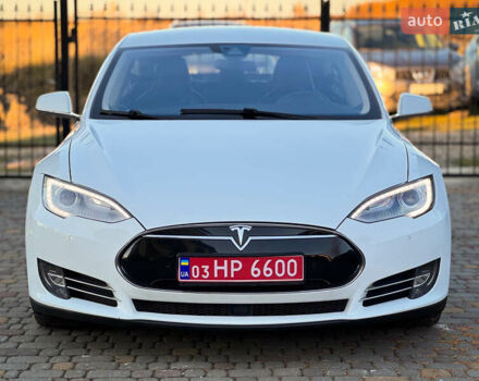 Білий Тесла Модель С, об'ємом двигуна 0 л та пробігом 189 тис. км за 12900 $, фото 8 на Automoto.ua