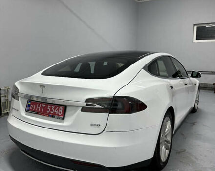 Белый Тесла Модель С, объемом двигателя 0 л и пробегом 140 тыс. км за 14950 $, фото 7 на Automoto.ua