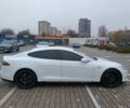 Белый Тесла Модель С, объемом двигателя 0 л и пробегом 82 тыс. км за 15300 $, фото 3 на Automoto.ua