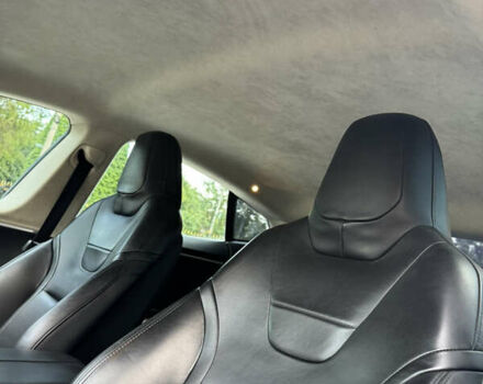 Белый Тесла Модель С, объемом двигателя 0 л и пробегом 108 тыс. км за 16500 $, фото 13 на Automoto.ua