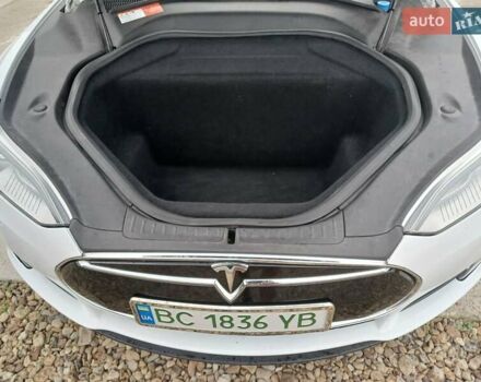 Белый Тесла Модель С, объемом двигателя 0 л и пробегом 135 тыс. км за 14500 $, фото 21 на Automoto.ua