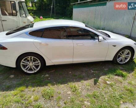 Белый Тесла Модель С, объемом двигателя 0 л и пробегом 253 тыс. км за 15000 $, фото 17 на Automoto.ua
