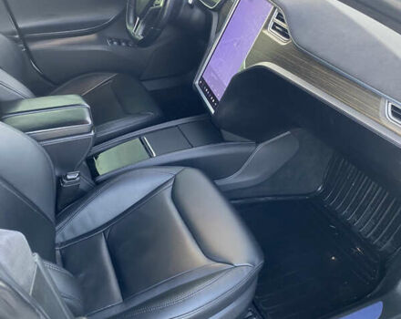 Белый Тесла Модель С, объемом двигателя 0 л и пробегом 225 тыс. км за 15500 $, фото 14 на Automoto.ua