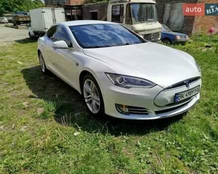 Білий Тесла Модель С, об'ємом двигуна 0 л та пробігом 253 тис. км за 15000 $, фото 20 на Automoto.ua