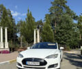 Белый Тесла Модель С, объемом двигателя 0 л и пробегом 243 тыс. км за 13200 $, фото 1 на Automoto.ua