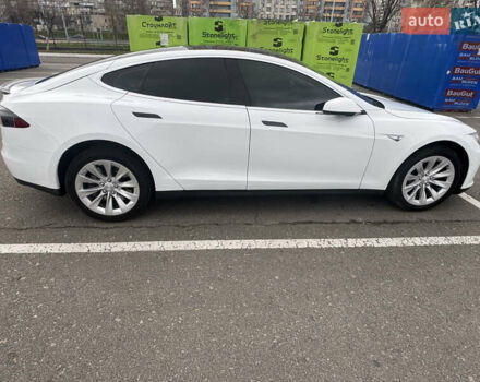 Білий Тесла Модель С, об'ємом двигуна 0 л та пробігом 172 тис. км за 14900 $, фото 4 на Automoto.ua